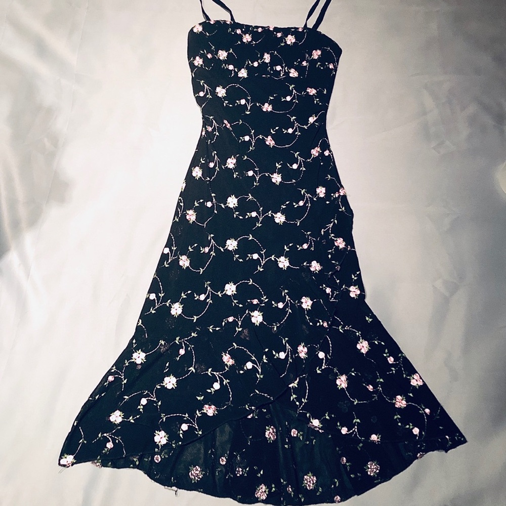 Women’s/Juniors dress